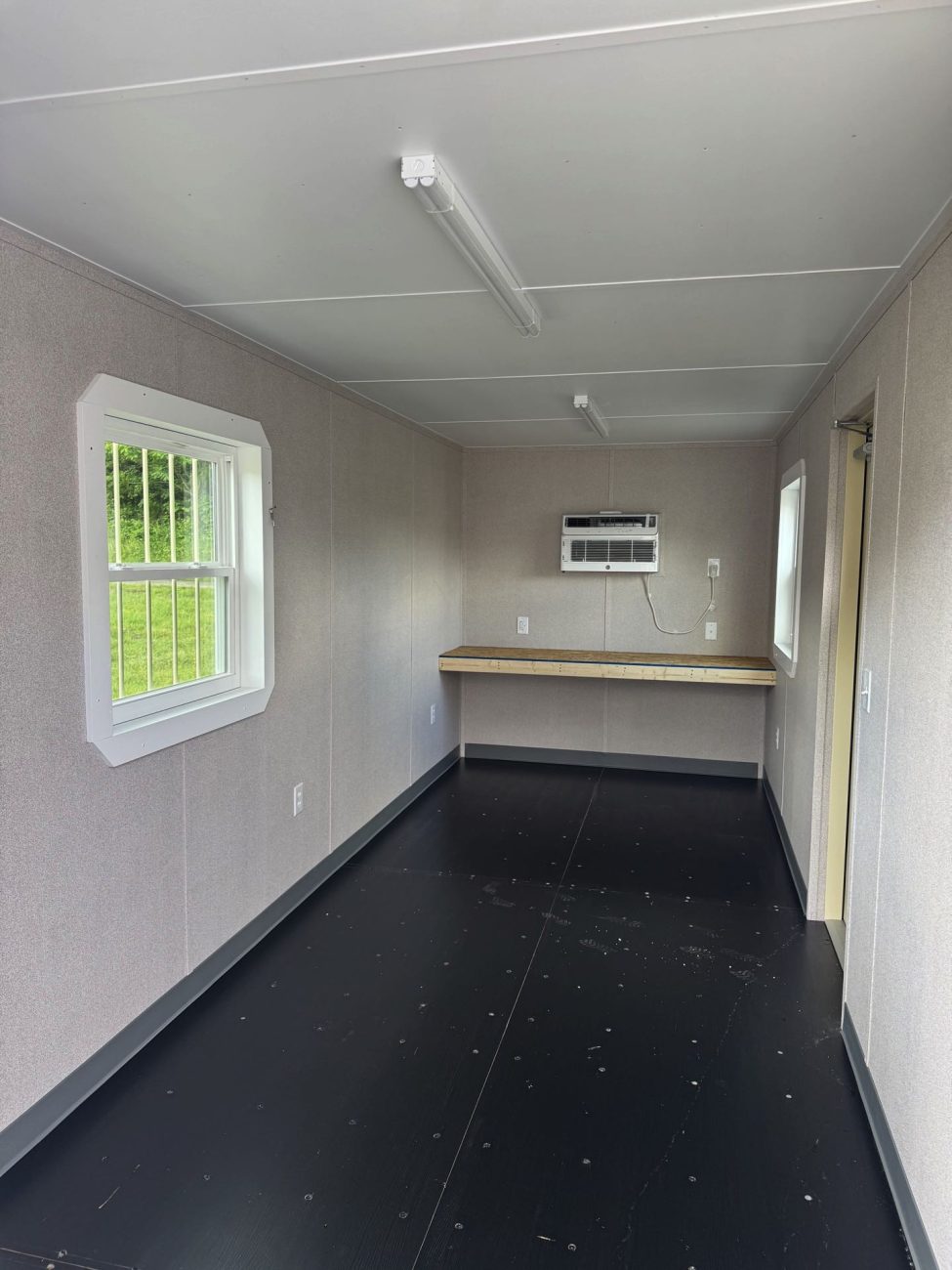 Photo #3 of Ground Level Offices located in , 